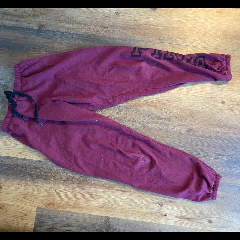 maroon sweat pants pink